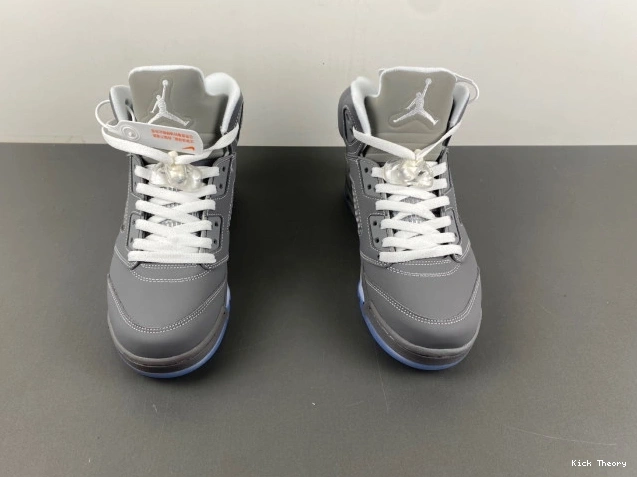 Kick Theory 136027-005 Retro Air Wolf Jordan 5 Grey 0630